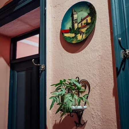 Han/Misafirhane Tinel