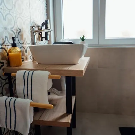 Tinel * אימוטסקי